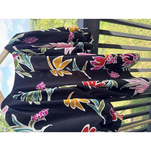 Entro Floral Print Blouse - Vibrant Black & Colorful- Size M - Picture 5 of 6